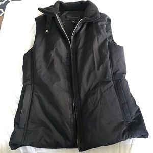 Banana Republic Puffer vest
